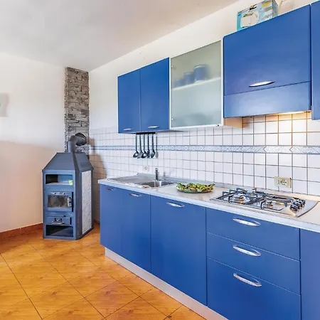 Gorgeous In With House Sea View Dom wakacyjny Pula