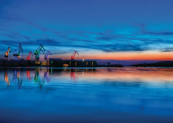 4 Bedroom Lovely In Nyaraló Póla